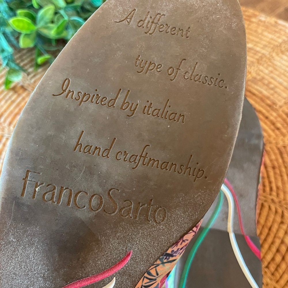 Franco Sarto Floral Loafers with Gold Metal Chain Accent - Picture 14 of 16
